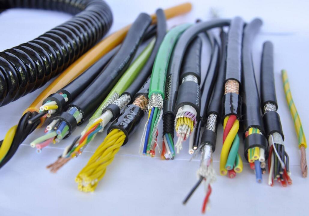 ����max(�й���)���޹�˾����