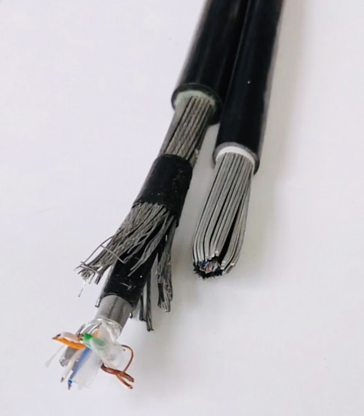 ����max(�й���)���޹�˾����