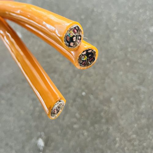 ����max(�й���)���޹�˾����